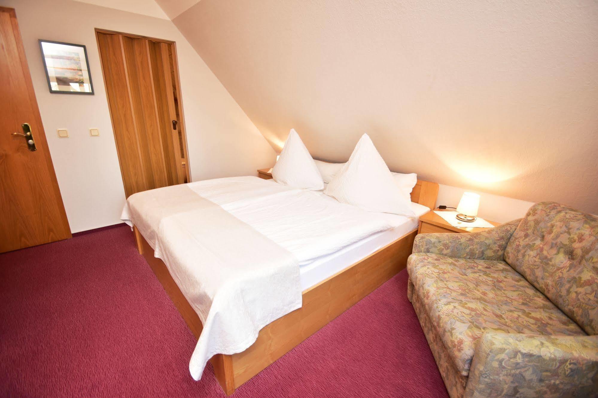 Landhotel Zur Guten Einkehr Grubschütz Exterior foto
